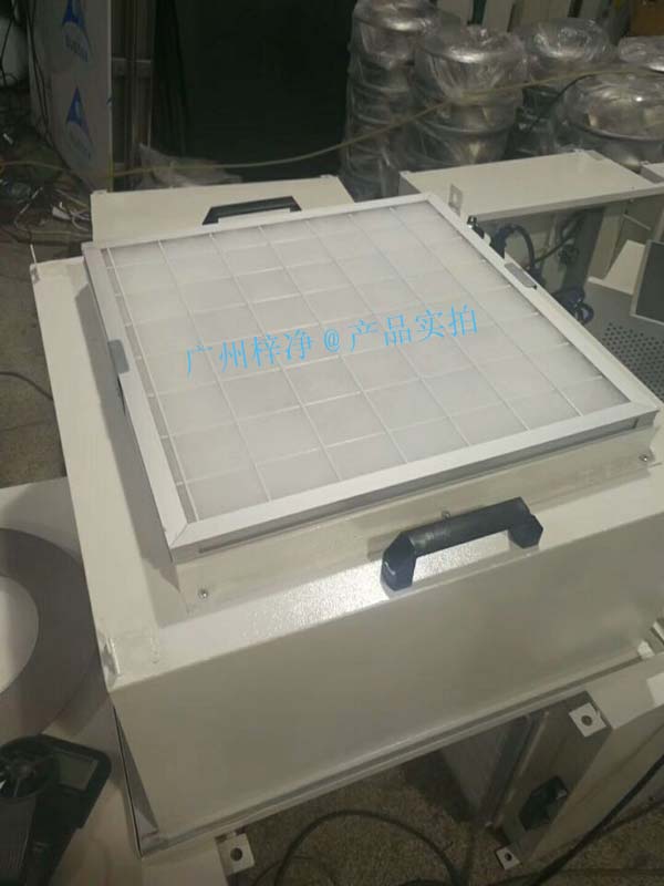 FFU層流罩風機濾網(wǎng)機組可模塊化連接使用,使用FFU廣泛應用于潔凈室、潔凈棚、超凈工作臺、潔凈生產線、組裝式潔凈室和局部百級到100000級的各種潔凈室等應用場合。 FFU層流罩風機濾網(wǎng)機組可模塊化連接使用,使用FFU廣泛應用于潔凈室、潔凈棚、超凈工作臺、潔凈生產線、組裝式潔凈室和局部百級到100000級的各種潔凈室等應用場合。